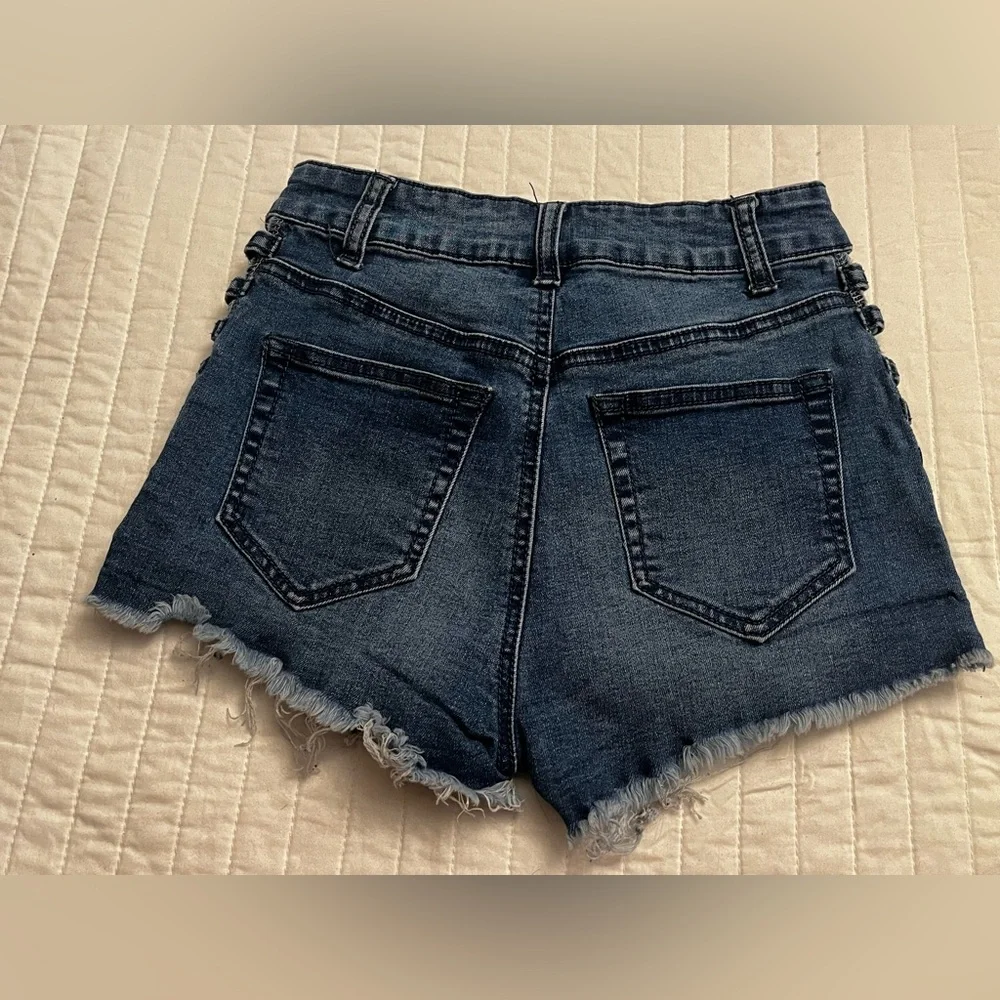 Windsor cutout denim shorts